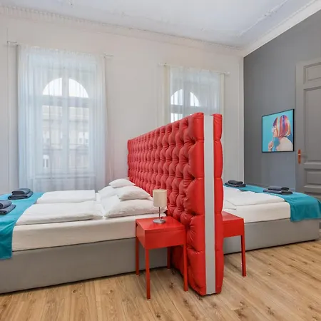 Apartmán Faces - Funky Design In Vibrant Centre